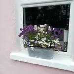 Cozy Seaside *