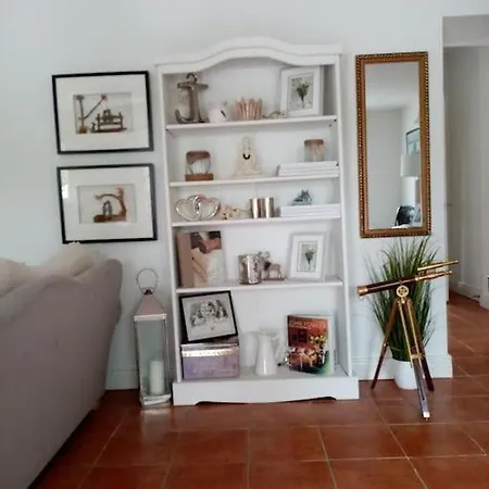 Cozy Seaside Дом отдыха Уэксфорд